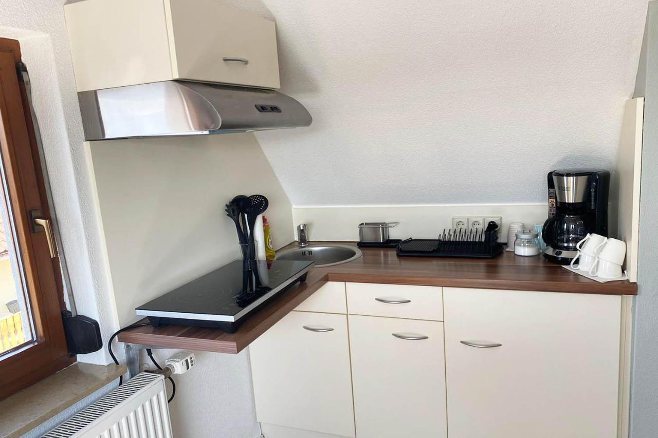 Gemuetliche 2 Zimmerwohnung Mit Tv Und Wlan Wendlingen Exterior foto